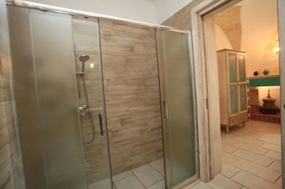 d310d898aa1836d57af21250b6012624d7c16a744a130