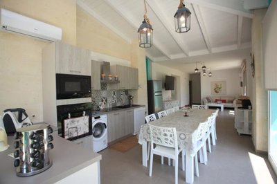 2b1f154a68d2af1985c81246c856011056bccdef54130