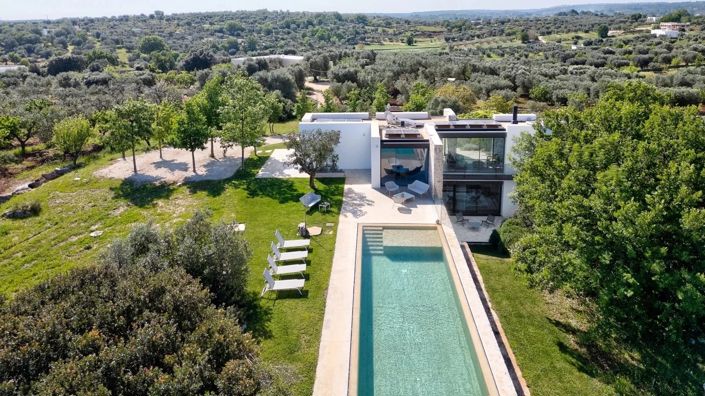 Image No.2-4 Bed Villa for sale