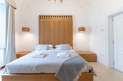 32fb7e11158bb1068cf4a805f2235b403438094b97160