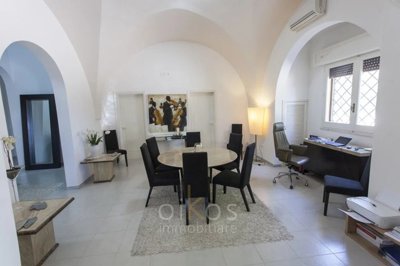 3e0ab32cbf18b9acc3e1ad9e35ba3d2d6f2190c9d9130