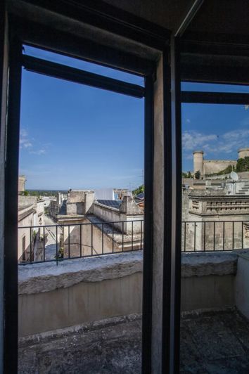 Image No.24-3 Bed Apartment for sale