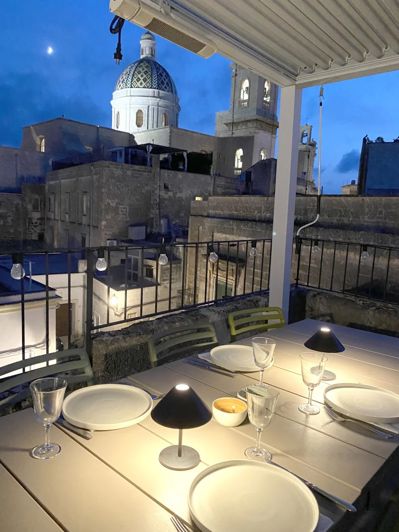 Image No.29-3 Bed Apartment for sale