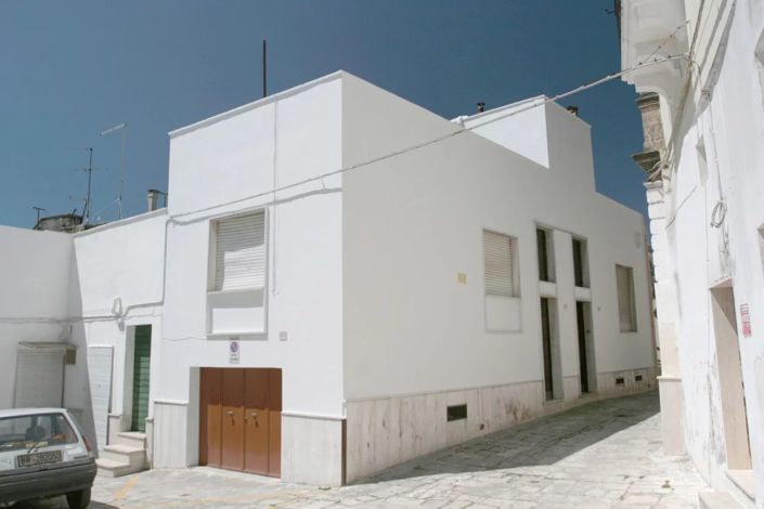 Image No.15-3 Bed House for sale