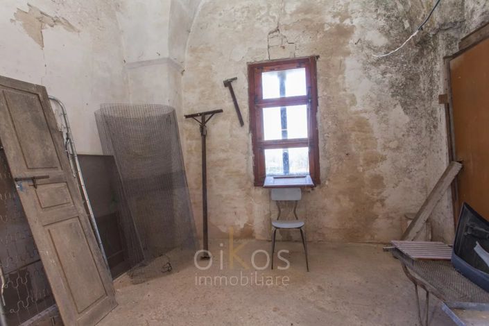 Image No.14-House for sale