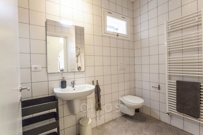 Image No.15-3 Bed Villa for sale