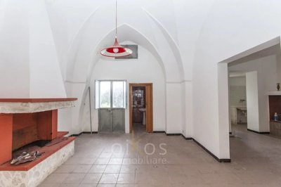 ab6a0a00545e15f4745a2ea6d686b0fb75cbf333dd130