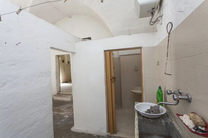 Image No.14-House for sale