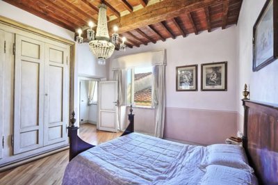 be89e4c23a807a87d420e1c0e7679a21a5f70f1870130