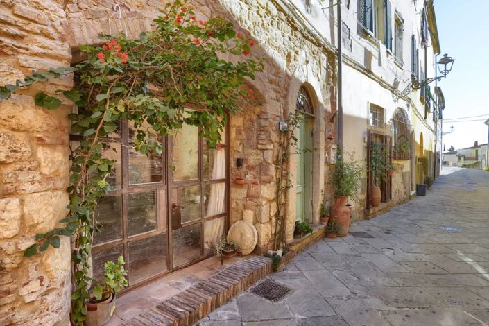 Image No.26-4 Bed House for sale