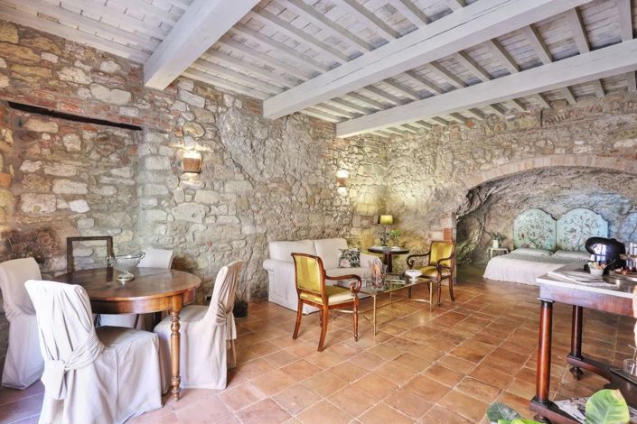 Image No.7-4 Bed House for sale