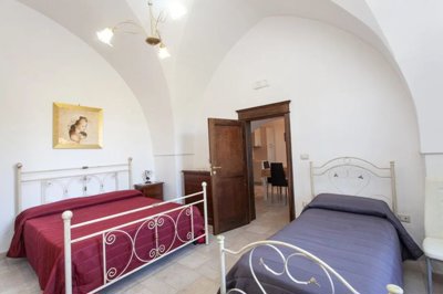 5ba5988f645a0d0e4b0e25a9fe10de989d346c891f130