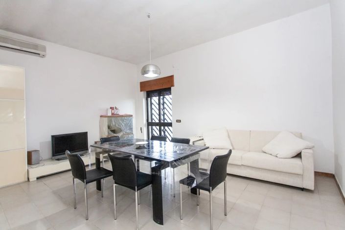 Image No.3-Villa de 3 chambres à vendre à Maruggio