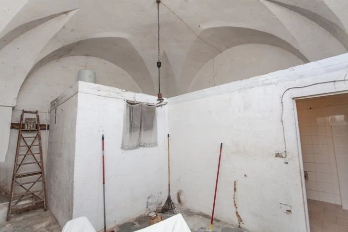 Image No.17-2 Bed House for sale