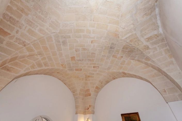 Image No.6-2 Bed House for sale