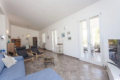 bc66f00252477685af8c85390b8dfb16359bead3a0130