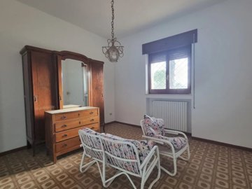 a64975ea00881bd2bd6626a4abaeb9fa31e75236bc130