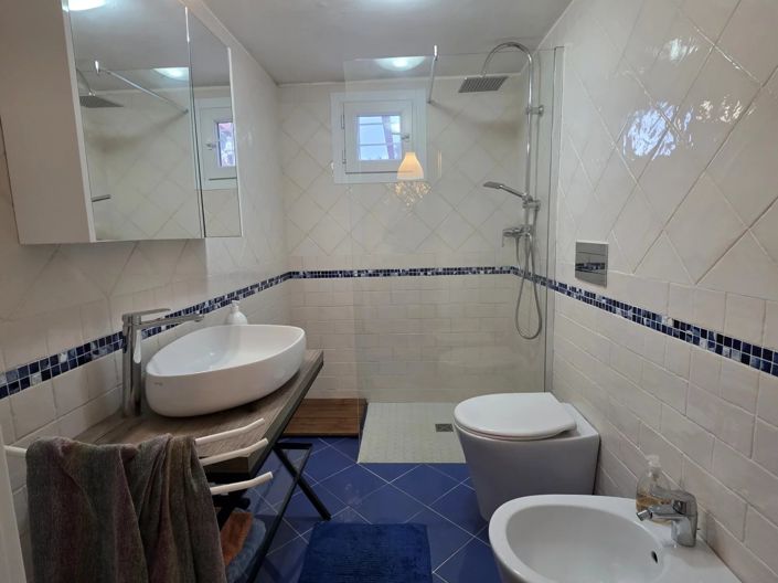 Image No.8-2 Bed Villa for sale