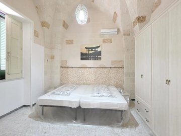 c28bdb7d0b5285b3216f92f71fc2c1b7aae22feb82160