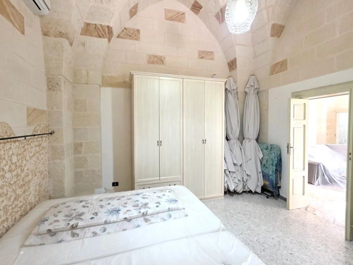 Image No.12-4 Bed Villa for sale