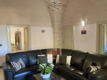 8cc7e6c906c9bbc14990b0b0733bdef46f4bbf2c9f160