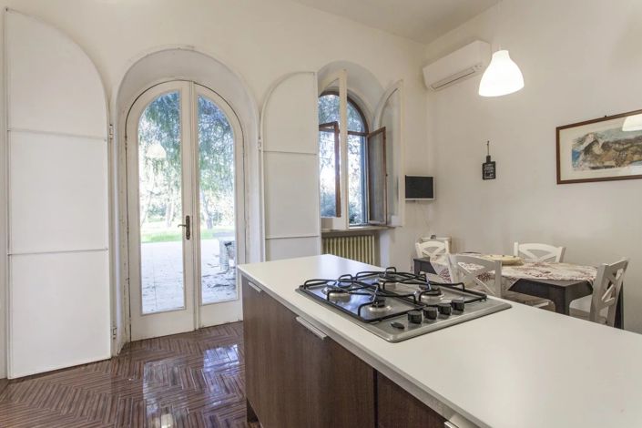 Image No.9-3 Bed Villa for sale