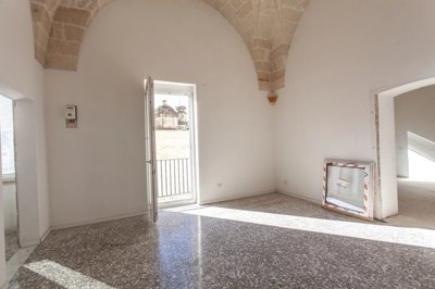 c819b3438bac395db70f4c384f34a00ef8ee859b7e160