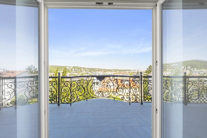 Image No.5-3 Bed Villa for sale