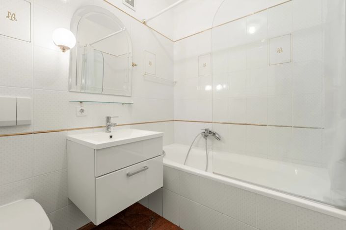 Image No.9-3 Bed Villa for sale