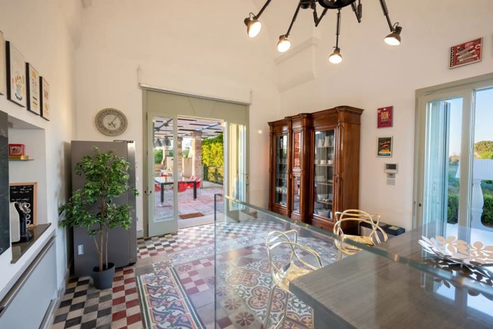 Image No.22-4 Bed Villa for sale
