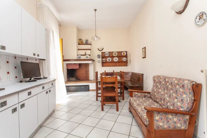 Image No.19-2 Bed Apartment for sale