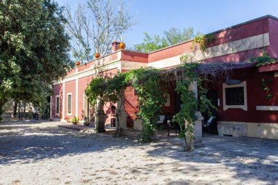 1 - Francavilla Fontana, Villa