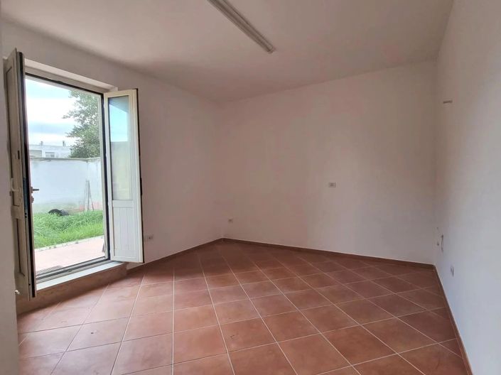 Image No.5-Apartment for sale