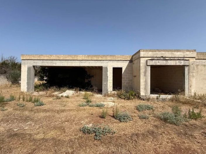 Image No.17-3 Bed Villa for sale