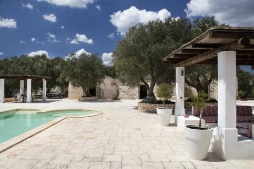 Image No.17-3 Bed House for sale