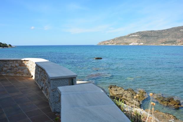 Image No.2-Maison de 2 chambres à vendre à Oitylo