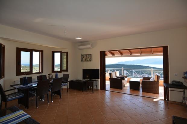 Image No.8-4 Bed Villa / Detached for sale