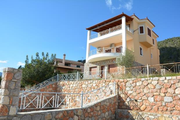 Image No.1-Villa / Détaché de 4 chambres à vendre à Korfos