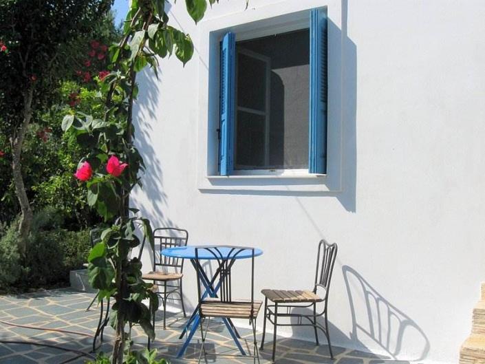 Image No.3-Villa / Détaché de 1 chambre à vendre à Asini