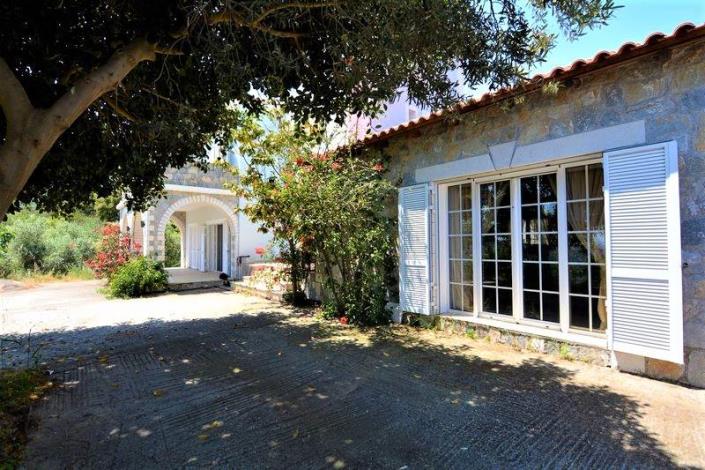 Image No.6-Maison de 4 chambres à vendre à Pera Melana