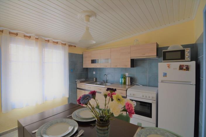 Image No.11-2 Bed House for sale