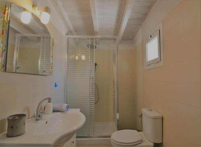 Image No.13-2 Bed House for sale