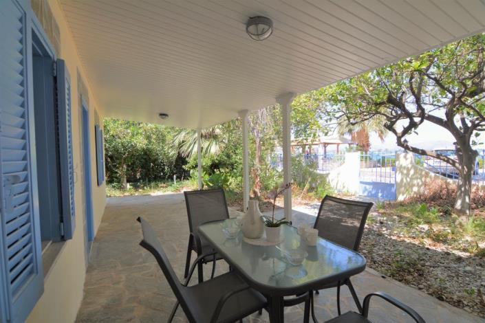 Image No.1-2 Bed House for sale