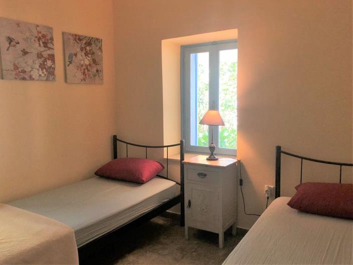 Image No.23-2 Bed House for sale