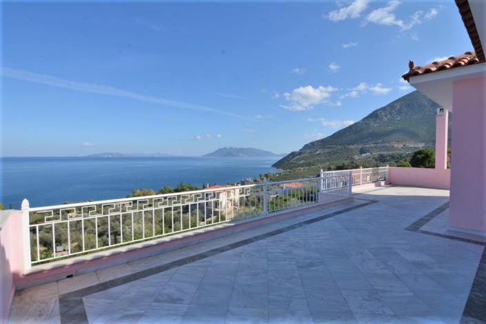 Image No.11-3 Bed House for sale