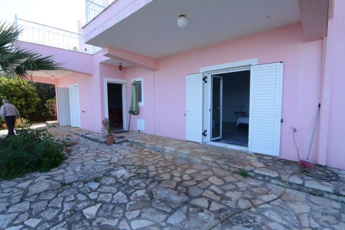 Image No.27-3 Bed House for sale