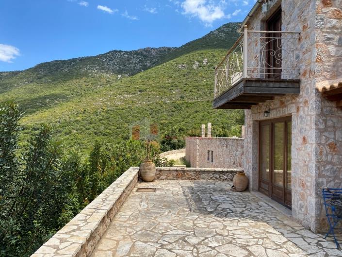 Image No.4-Maison / Villa de 4 chambres à vendre à Tyros