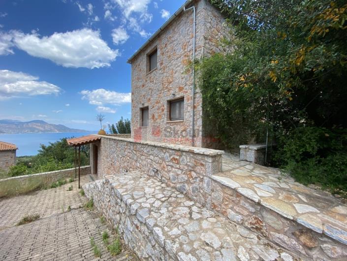 Image No.6-Maison / Villa de 4 chambres à vendre à Tyros