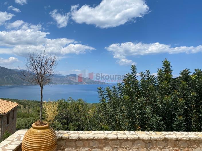 Image No.13-Maison / Villa de 4 chambres à vendre à Tyros