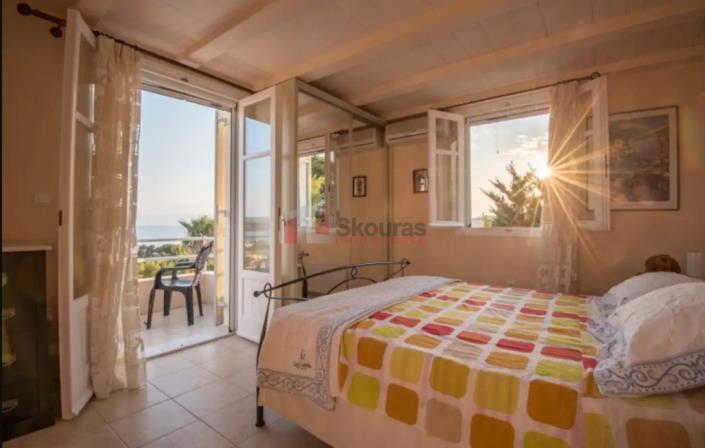 Image No.10-4 Bed House/Villa for sale